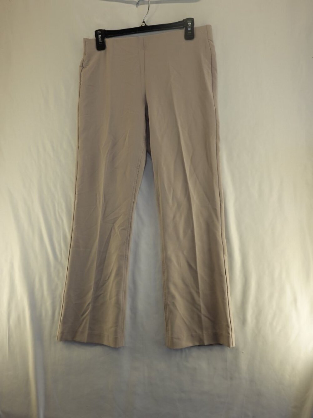 Adrianna Papell Flare Leg Pull On Pant color Dove Women's size 6 NWT $89